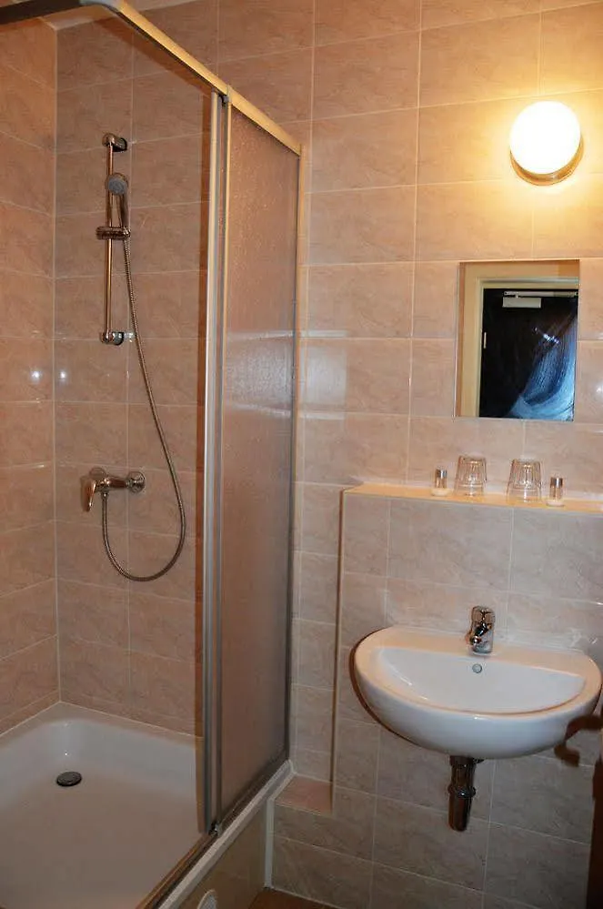 Accordo Apartmenthaus Hotel 0*, Berlin Germany